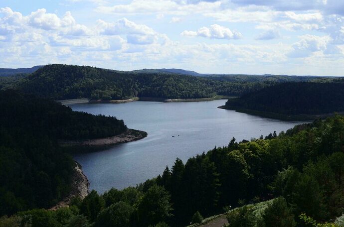 le-lac-de-pierre-percee-1024x678